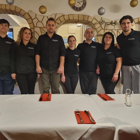 Hotel Deutsches Haus 아르젠 외부 사진