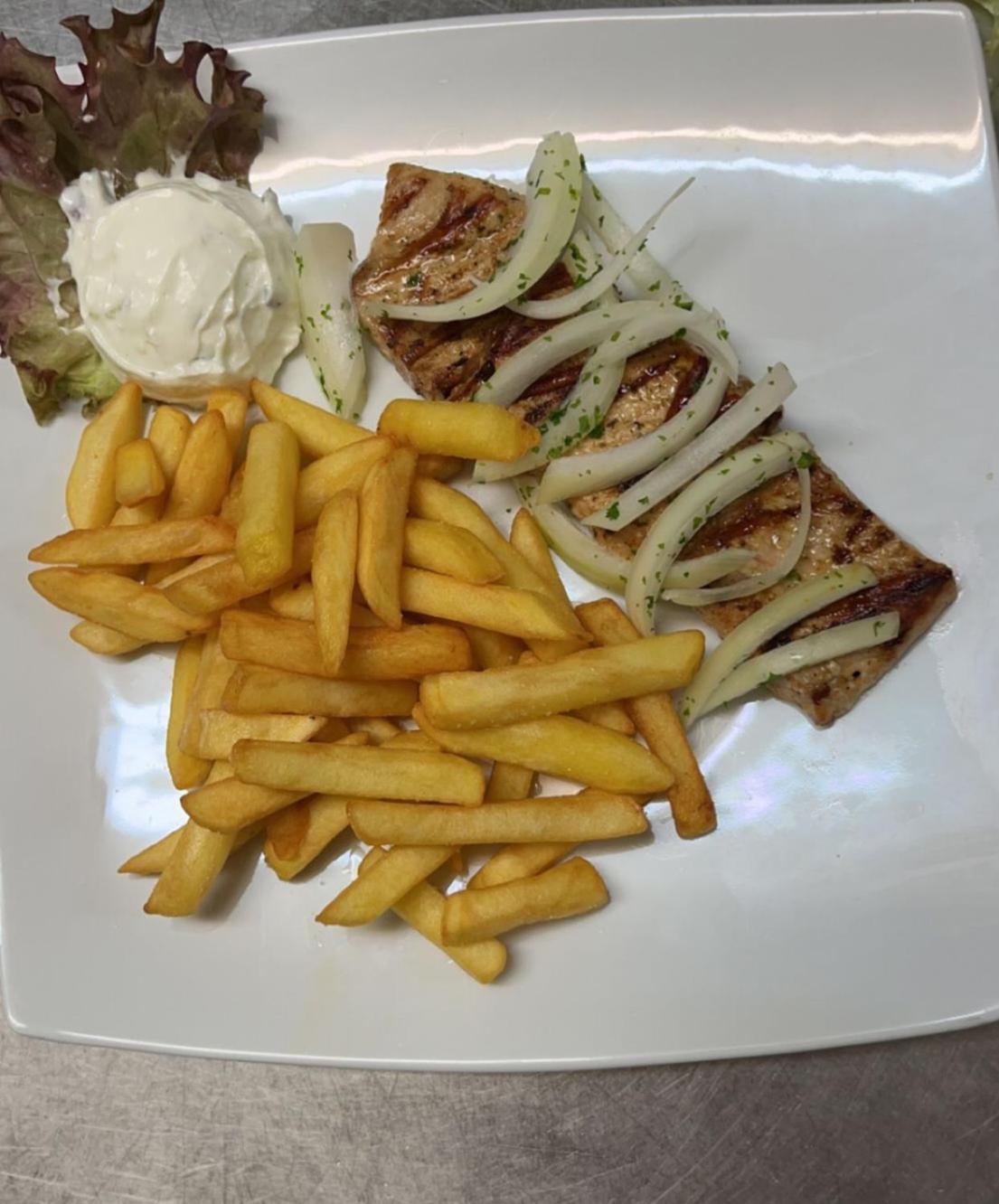 Hotel Deutsches Haus 아르젠 외부 사진